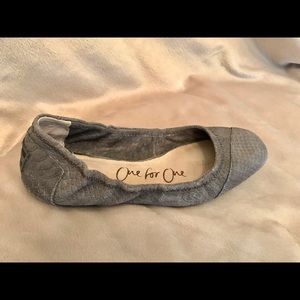 TOMS Gray Snake Classic Suede Ballet Flat 7.5